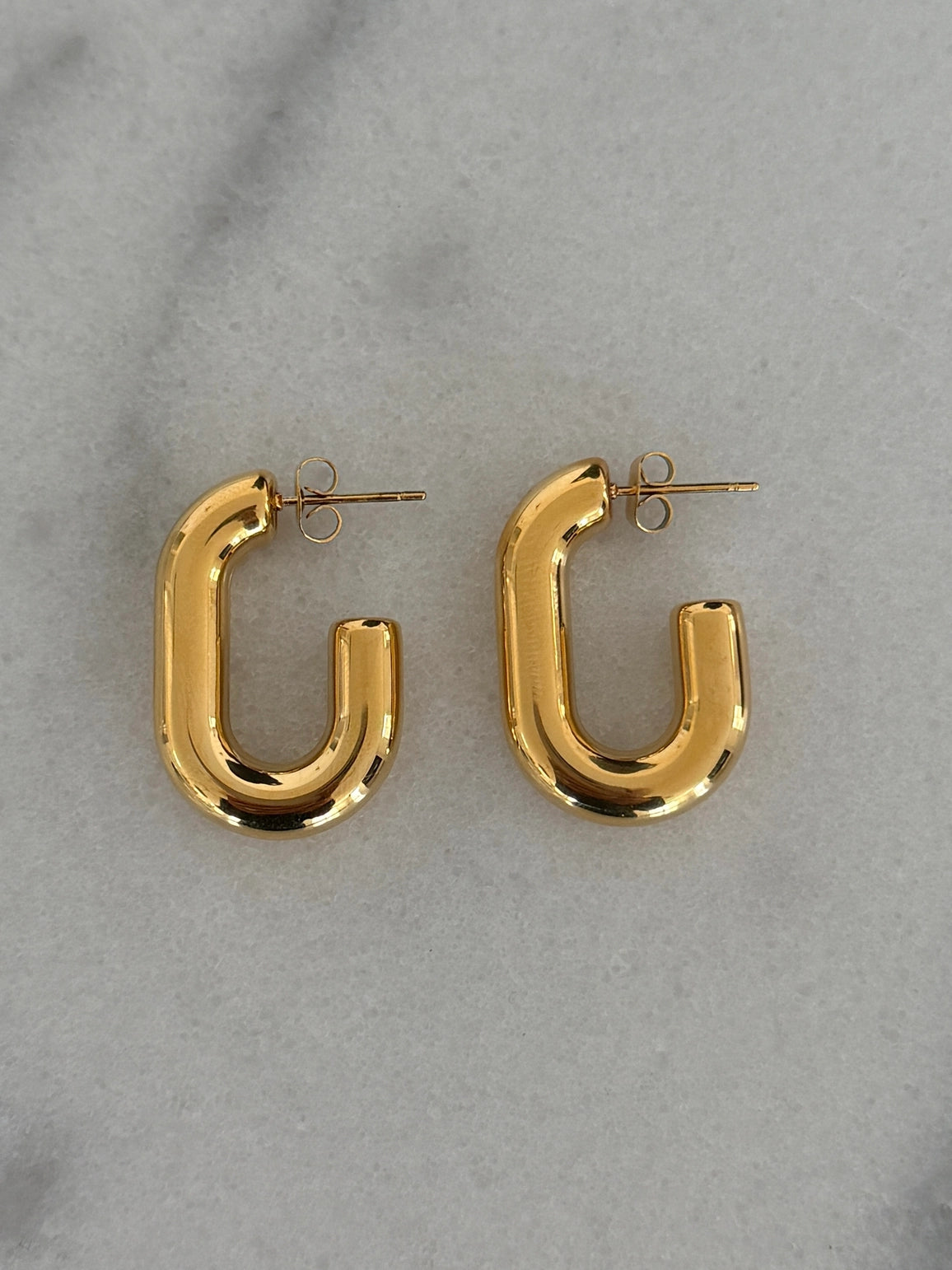 Gold Chunky Oval Hoop Earrings