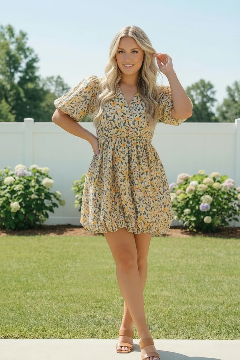 Floral Bubble Hem Puff Sleeve Dress - Curvy