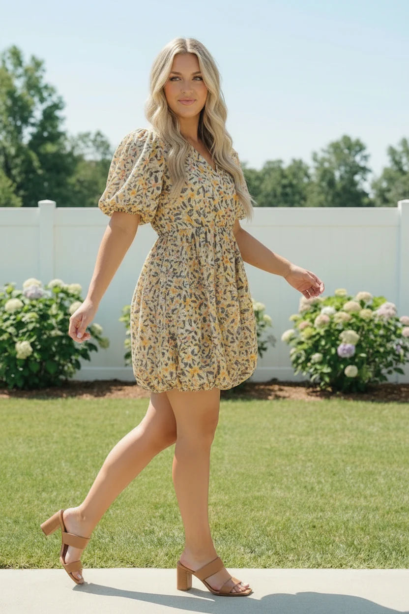Floral Bubble Hem Puff Sleeve Dress - Curvy