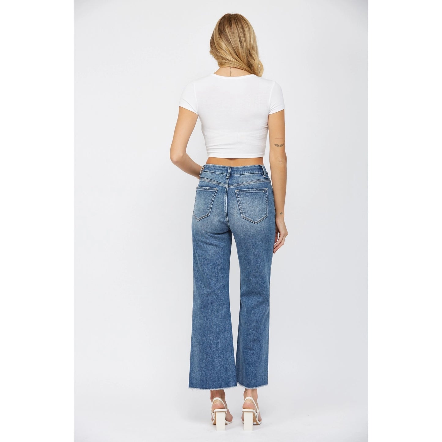 Super High Rise Wide Leg Jeans | Medium Wash